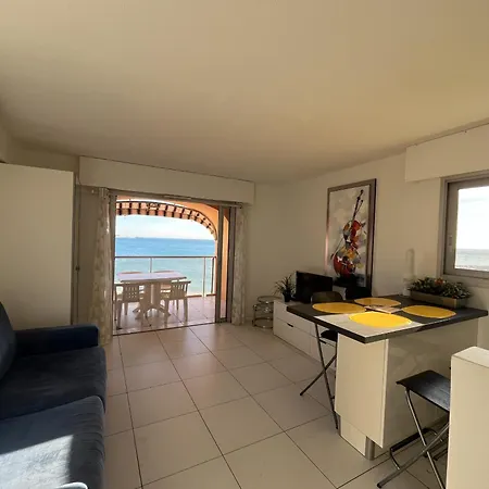 Le Capitole, Vue Exceptionnelle Sur La Mer, T1-2 Apartmán *