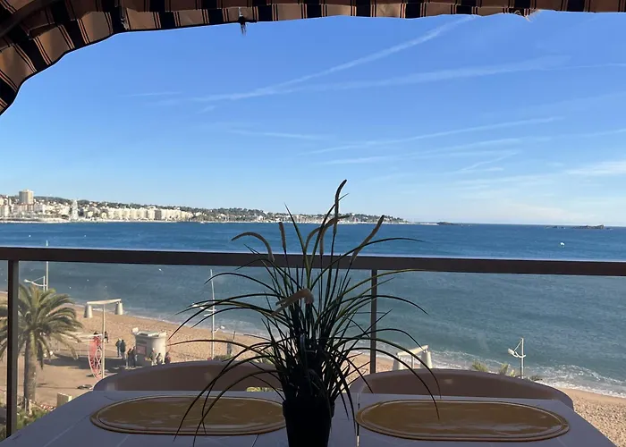 Le Capitole, Vue Exceptionnelle Sur La Mer, T1-2 Apartmán Fréjus